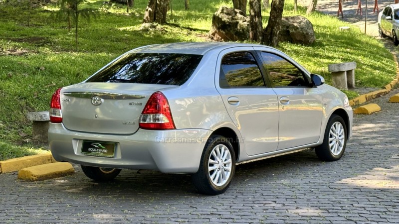 ETIOS 1.5 XLS SEDAN 16V FLEX 4P MANUAL - 2014 - CAXIAS DO SUL