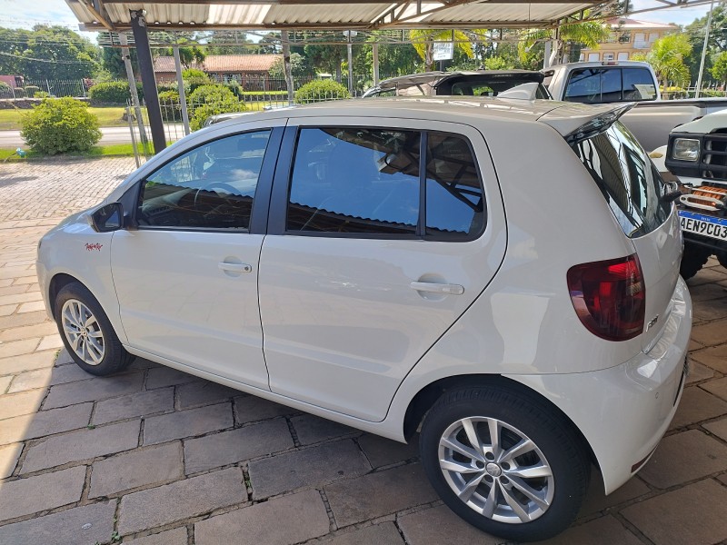 FOX 1.6 MI ROCK IN RIO 8V FLEX 4P MANUAL - 2014 - VERANóPOLIS