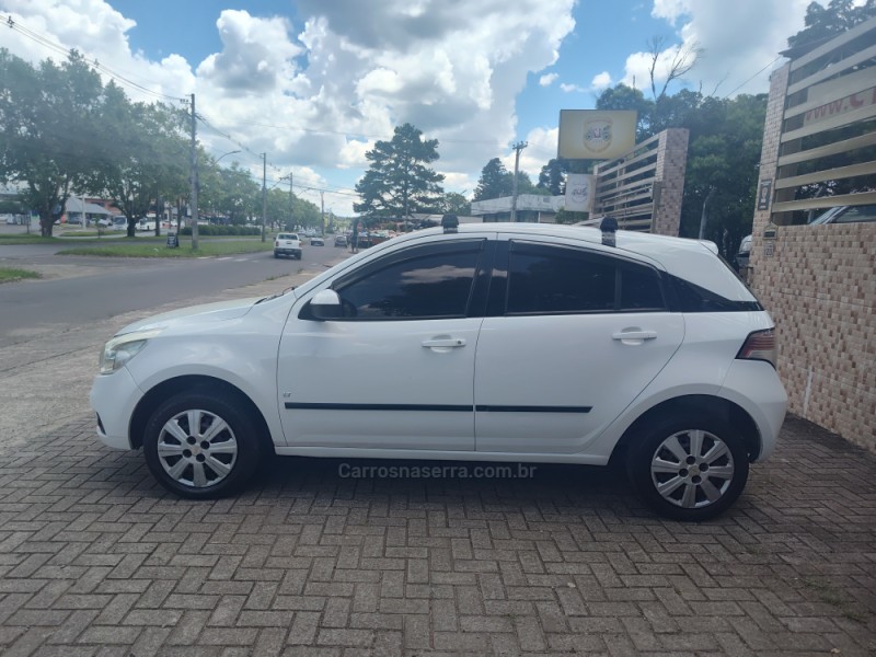 AGILE 1.4 MPFI LT 8V FLEX 4P MANUAL - 2011 - CANELA