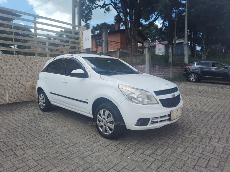AGILE 1.4 MPFI LT 8V FLEX 4P MANUAL - 2011 - CANELA