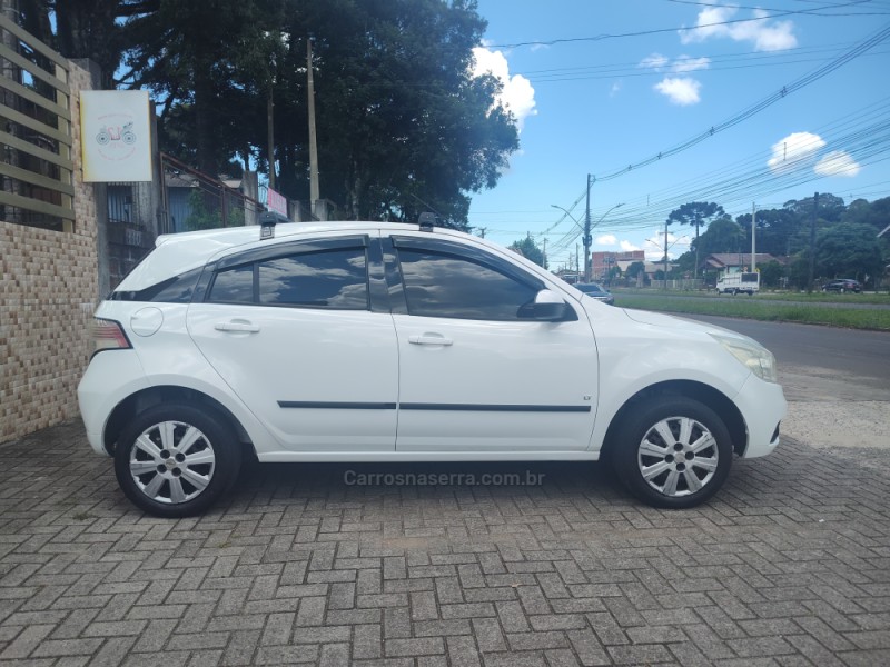 AGILE 1.4 MPFI LT 8V FLEX 4P MANUAL - 2011 - CANELA