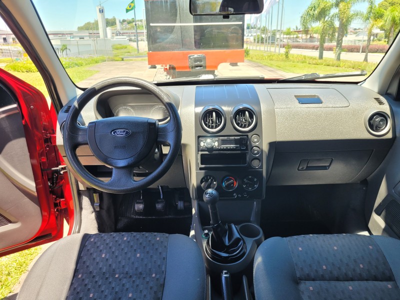 ECOSPORT 1.6 XLS 8V GASOLINA 4P MANUAL - 2004 - CARLOS BARBOSA