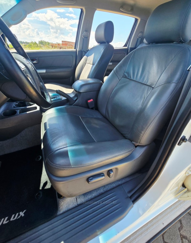 HILUX 2.7 SRV 4X4 CD 16V FLEX 4P AUTOMÁTICO - 2013 - LAJEADO