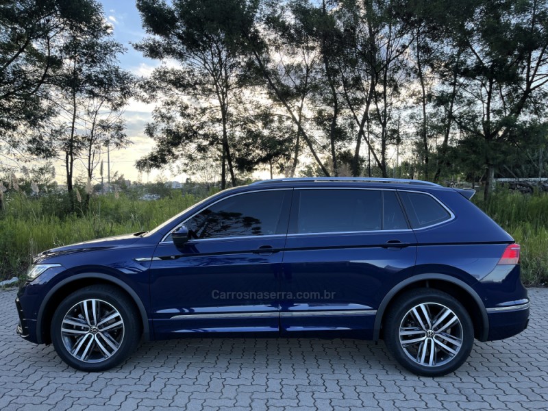 TIGUAN 2.0 ALLSPACE R-LINE 300 TSI GASOLINA 4P AUTOMÁTICO - 2024 - CAXIAS DO SUL