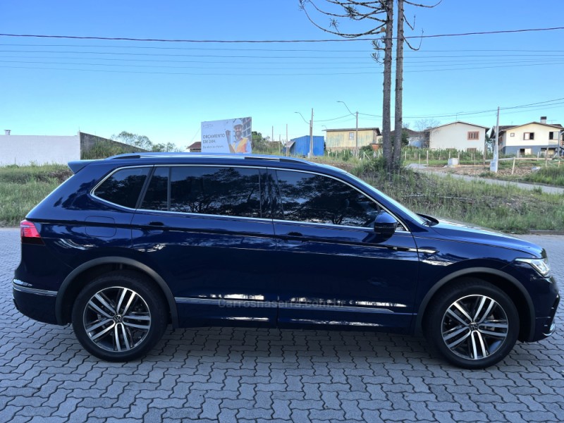 TIGUAN 2.0 ALLSPACE R-LINE 300 TSI GASOLINA 4P AUTOMÁTICO - 2024 - CAXIAS DO SUL