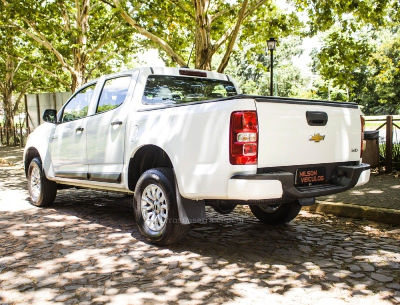 S10 2.5 ADVANTAGE 4X2 CD FLEX 4P MANUAL - 2022 - NOVO HAMBURGO