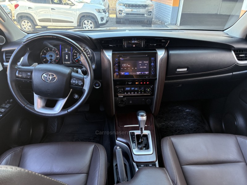 HILUX SW4 2.8 SRX 4X4 16V TURBO INTERCOOLER DIESEL 4P AUTOMÁTICO - 2019 - VENâNCIO AIRES