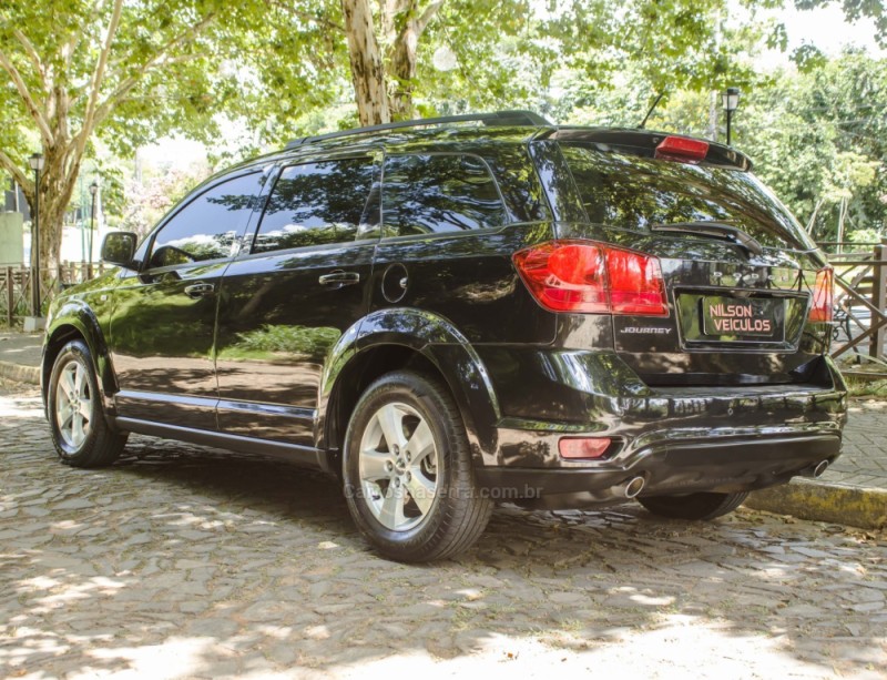 JOURNEY 3.6 SXT V6 GASOLINA 4P AUTOMÁTICO - 2013 - NOVO HAMBURGO