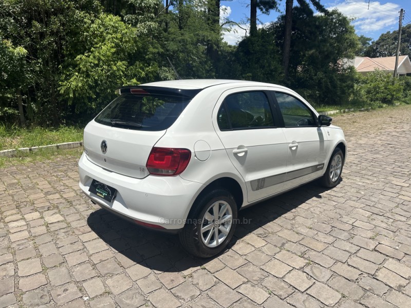 GOL 1.6 MI SELEÇÃO 8V FLEX 4P MANUAL G.VI - 2014 - NOVA PRATA