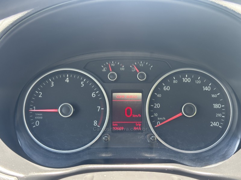 GOL 1.6 MI SELEÇÃO 8V FLEX 4P MANUAL G.VI - 2014 - NOVA PRATA