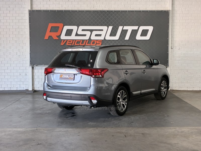 OUTLANDER 2.0 16V GASOLINA 4P AUTOMÁTICO - 2016 - VENâNCIO AIRES