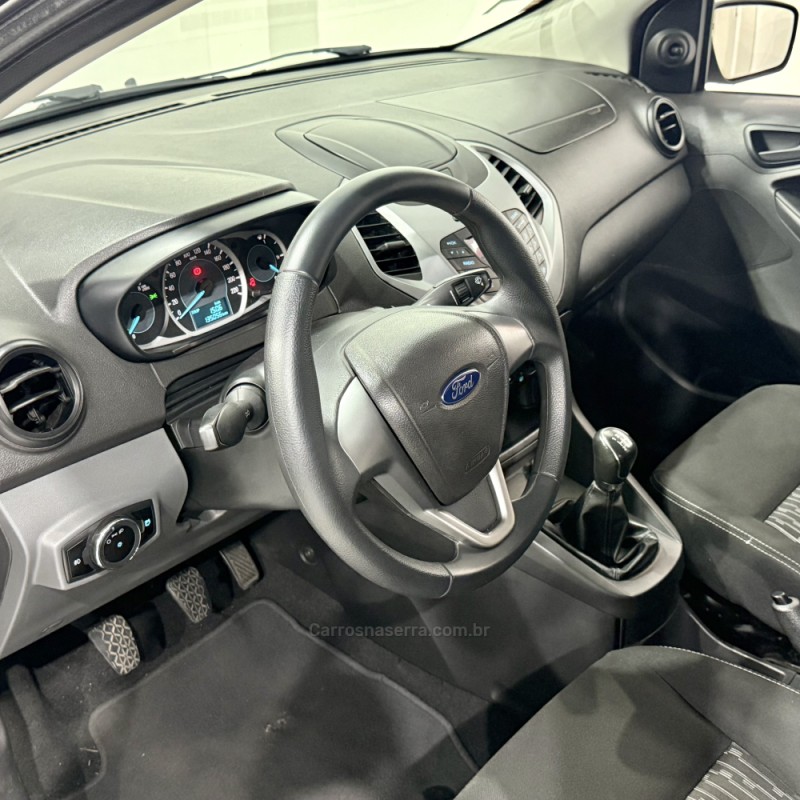 KA 1.0 SE 12V FLEX 4P MANUAL - 2015 - NOVO HAMBURGO