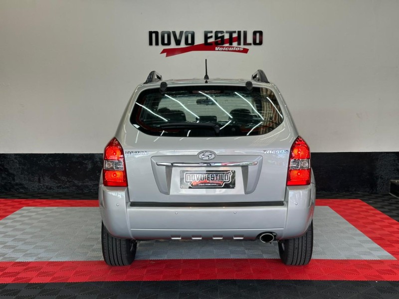 TUCSON 2.0 MPFI GLS 16V 143CV 2WD GASOLINA 4P AUTOMÁTICO - 2011 - CAXIAS DO SUL