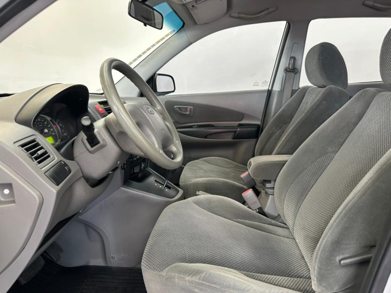 TUCSON 2.0 MPFI GLS 16V 143CV 2WD GASOLINA 4P AUTOMÁTICO - 2011 - CAXIAS DO SUL