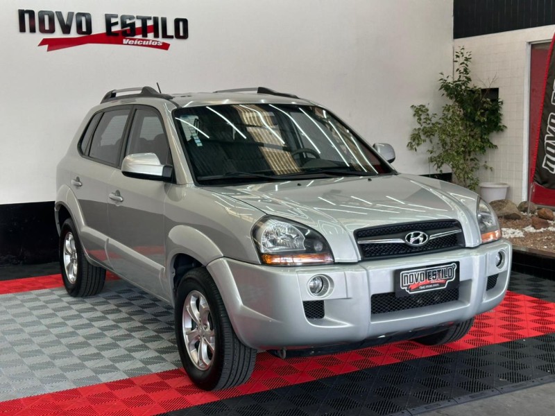 TUCSON 2.0 MPFI GLS 16V 143CV 2WD GASOLINA 4P AUTOMÁTICO - 2011 - CAXIAS DO SUL