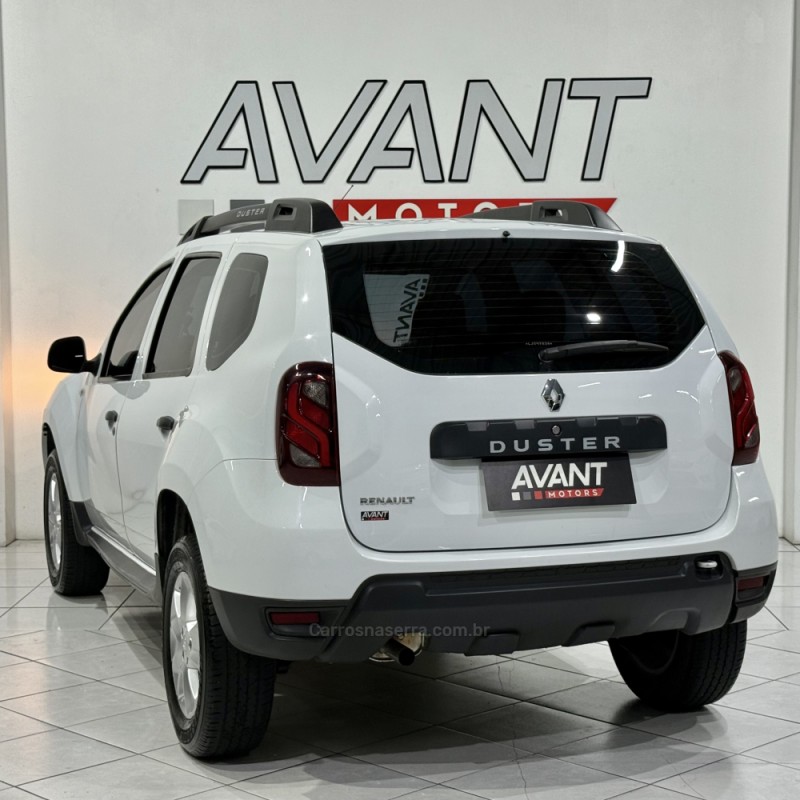 DUSTER 1.6 EXPRESSION 4X2 16V FLEX 4P MANUAL - 2020 - NOVO HAMBURGO