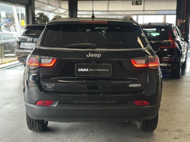 COMPASS 1.3 LONGITUDE DARK T270 16V TURBO 4X2 FLEX 4P AUTOMÁTICO - 2022 - NOVO HAMBURGO