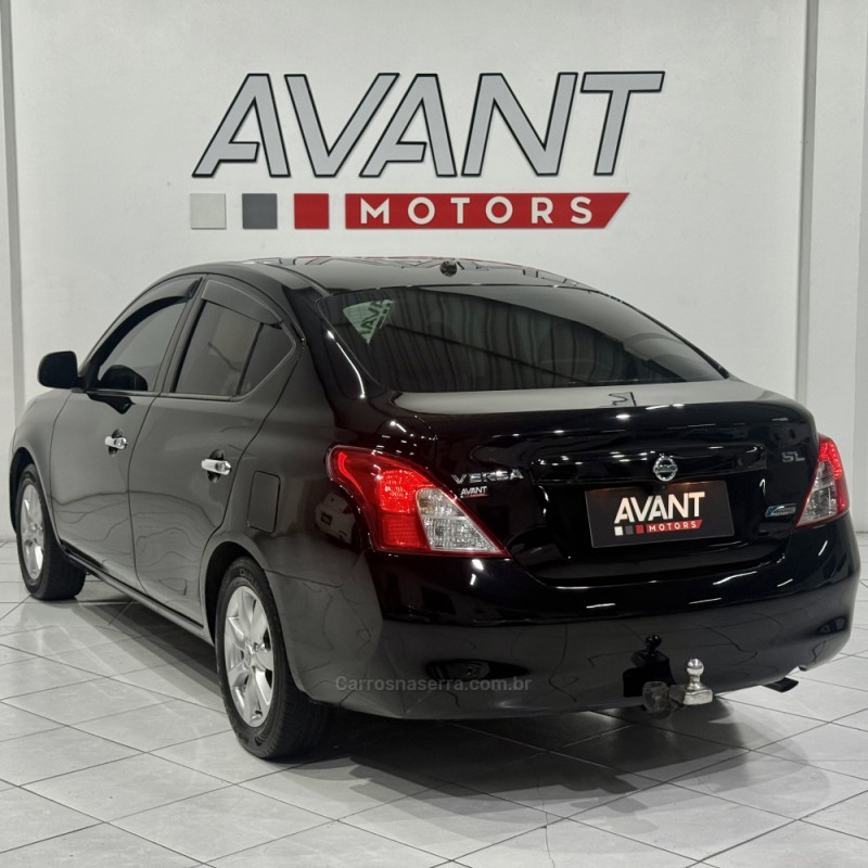 VERSA 1.6 16V FLEX SL 4P MANUAL - 2013 - NOVO HAMBURGO