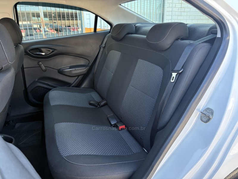 PRISMA 1.4 MPFI LT 8V FLEX 4P MANUAL - 2018 - VENâNCIO AIRES