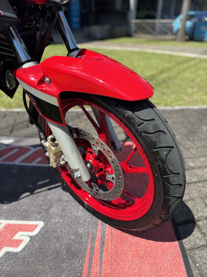 CB 250F TWISTER CBS - 2021 - FELIZ