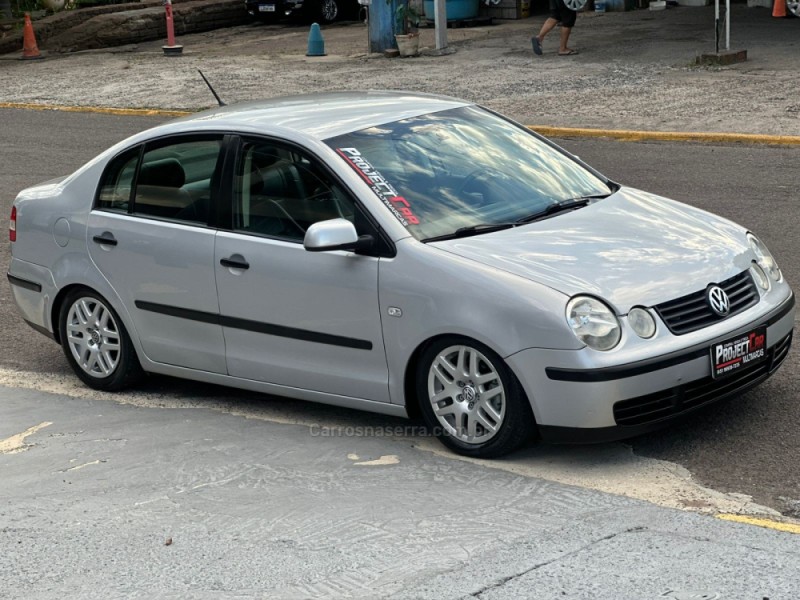 POLO 1.6 MI 8V FLEX 4P MANUAL - 2006 - NOVO HAMBURGO
