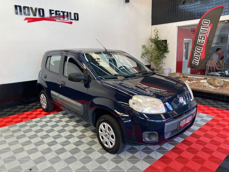 UNO 1.0 EVO VIVACE 8V FLEX 4P MANUAL - 2014 - CAXIAS DO SUL