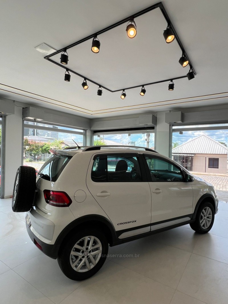 CROSSFOX 1.6 MI FLEX 8V 4P MANUAL - 2016 - CAXIAS DO SUL