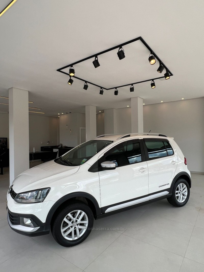 CROSSFOX 1.6 MI FLEX 8V 4P MANUAL - 2016 - CAXIAS DO SUL