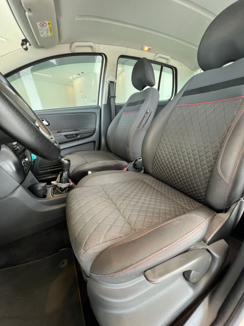 CROSSFOX 1.6 MI FLEX 8V 4P MANUAL - 2016 - CAXIAS DO SUL