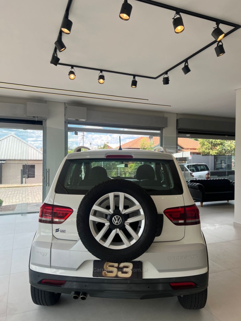 CROSSFOX 1.6 MI FLEX 8V 4P MANUAL - 2016 - CAXIAS DO SUL
