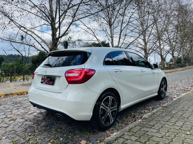 A 200 1.6 TURBO URBAN 16V GASOLINA 4P AUTOMÁTICO - 2014 - NOVO HAMBURGO