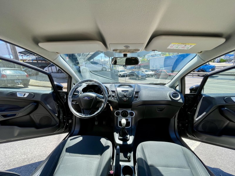 FIESTA 1.6 SE HATCH PLUS 16V FLEX 4P MANUAL - 2017 - CAXIAS DO SUL