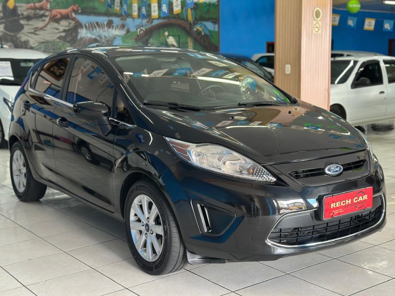 FIESTA 1.6 SE HATCH 16V FLEX 4P MANUAL