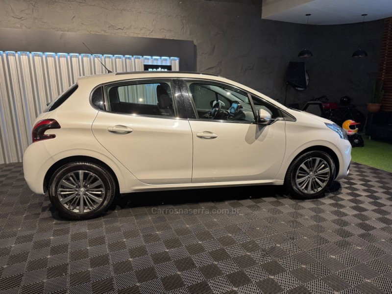208 1.6 GRIFFE 16V FLEX 4P AUTOMÁTICO - 2018 - FARROUPILHA