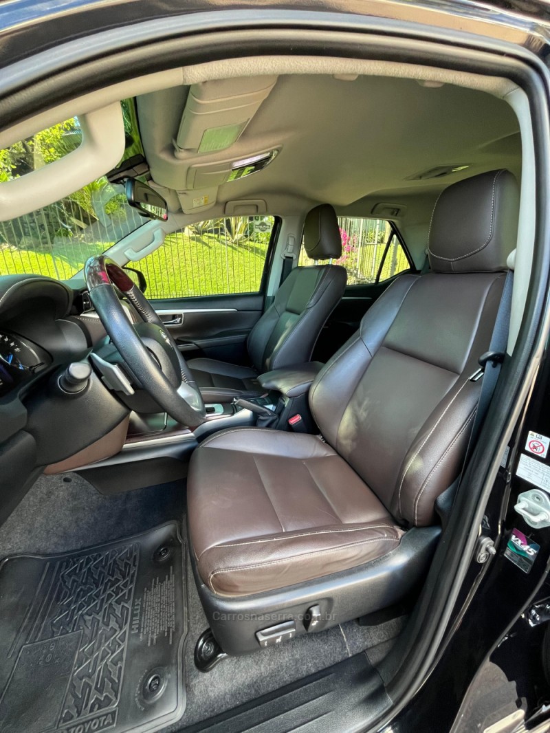 HILUX SW4 2.8 SRX 4X4 16V TURBO INTERCOOLER DIESEL 4P AUTOMÁTICO - 2019 - ERECHIM