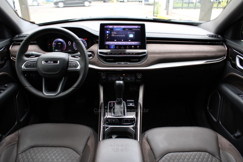 COMMANDER 1.3 OVERLAND T270 16V 4X2 TURBO FLEX 4P AUTOMÁTICO - 2023 - CAXIAS DO SUL