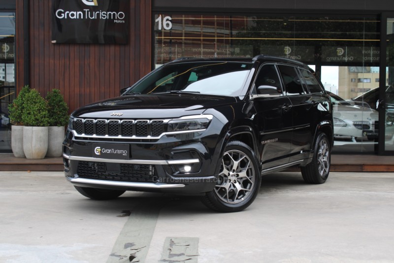 commander 1.3 overland t270 16v 4x2 turbo flex 4p automatico 2023 caxias do sul