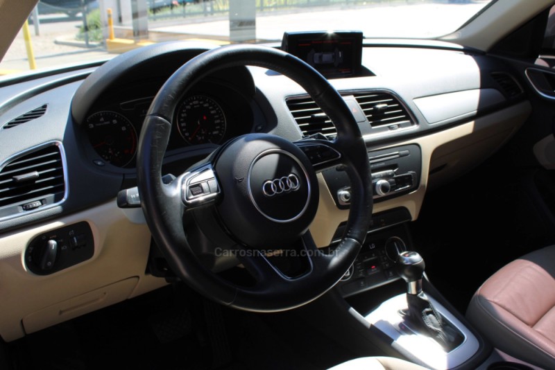 Q3 1.4 TFSI AMBITION GASOLINA 4P AUTOMÁTICA - 2017 - CAXIAS DO SUL