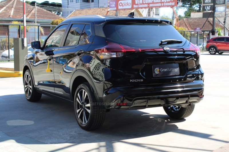 KICKS 1.6 EXCLUSIVE 16V FLEX 4P AUTOMÁTICO - 2024 - CAXIAS DO SUL