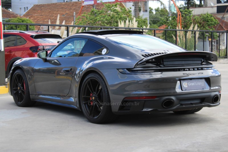911 3.0 24V CARRERA GTS GASOLINA 2P AUTOMÁTICO - 2022 - CAXIAS DO SUL