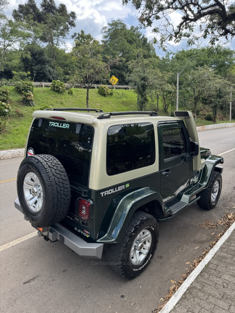 T4 3.2 TGV 4X4 20V TURBO INTERCOOLER DIESEL 2P MANUAL - 2014 - NOVA ARAçá