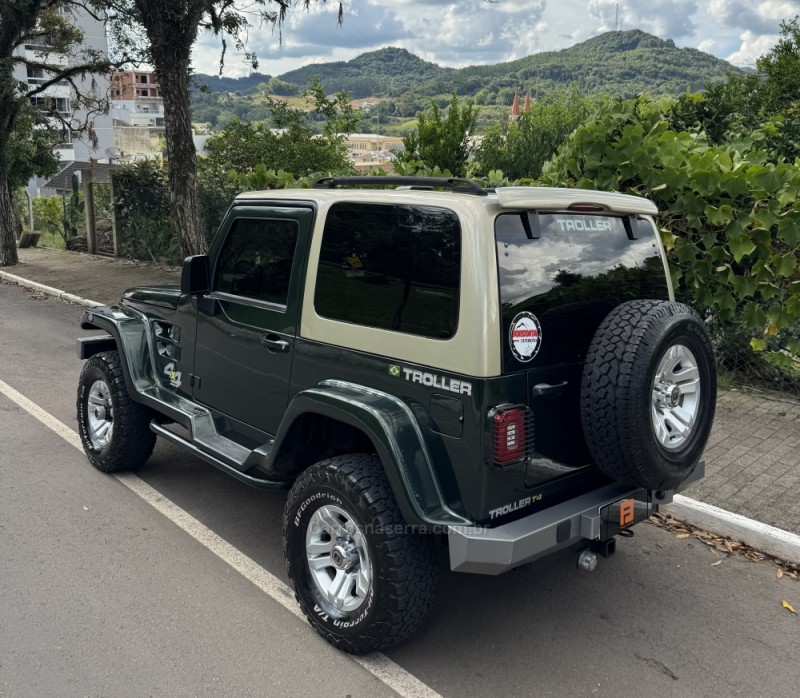 t4 3.2 tgv 4x4 20v turbo intercooler diesel 2p manual 2014 nova araca