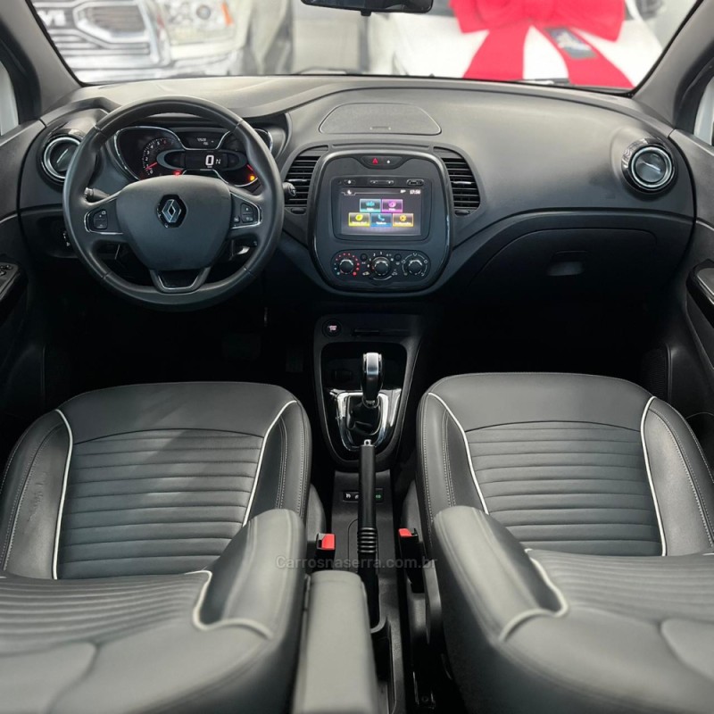 CAPTUR 1.6 LIFE 16V FLEX 4P AUTOMÁTICO - 2021 - CANOAS