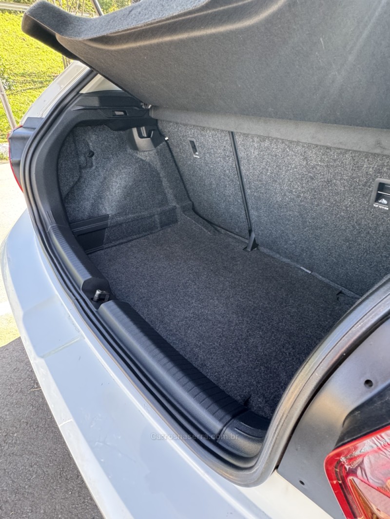 POLO 1.0 200 TSI COMFORTLINE AUTOMÁTICO - 2021 - NOVA ARAçá