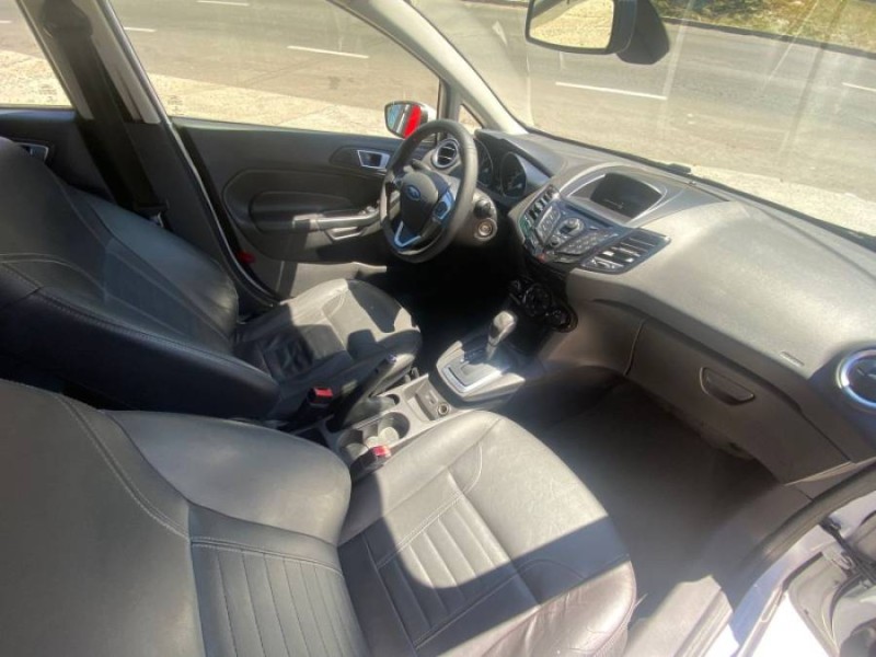 FIESTA 1.6 TITANIUM HATCH 16V FLEX 4P AUTOMÁTICO - 2014 - CAXIAS DO SUL