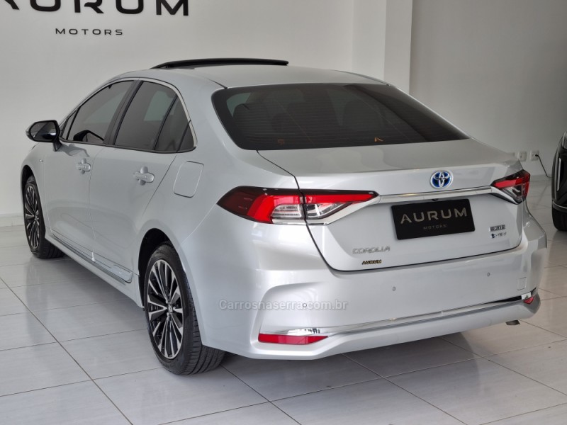 COROLLA 1.8 ALTIS PREMIUM 16V HÍBRIDO 4P AUTOMÁTICO - 2024 - CAXIAS DO SUL