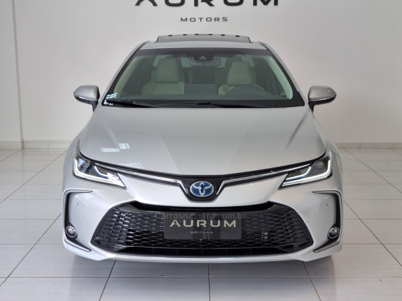 COROLLA 1.8 ALTIS PREMIUM 16V HÍBRIDO 4P AUTOMÁTICO - 2024 - CAXIAS DO SUL