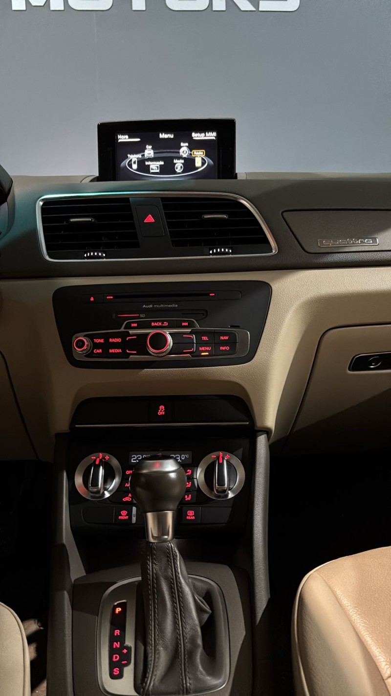 Q3 2.0 TFSI QUATTRO 4P GASOLINA S TRONIC - 2015 - BENTO GONçALVES