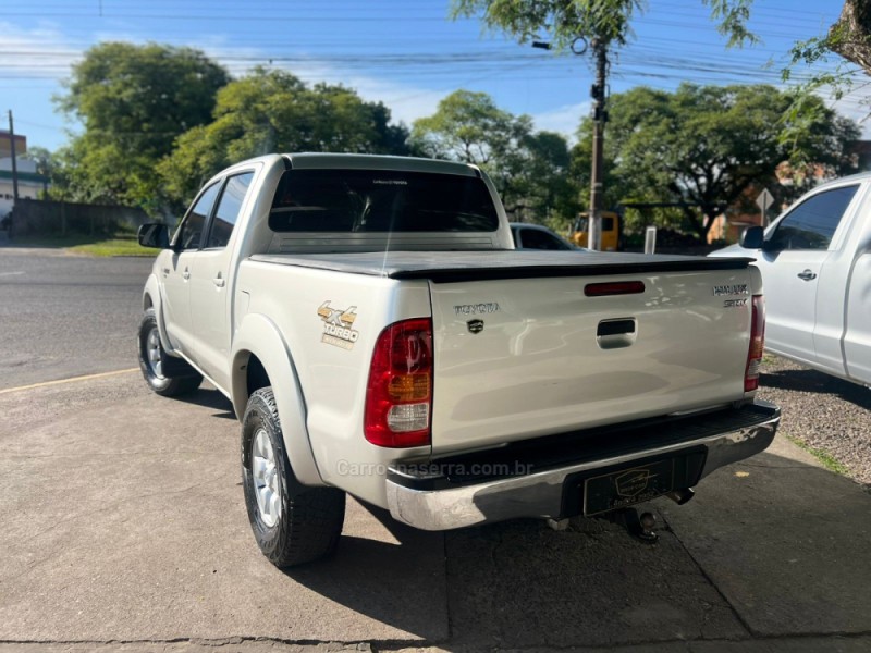 HILUX 3.0 SRV 4X4 CD 16V TURBO DIESEL 4P MANUAL - 2006 - MONTENEGRO