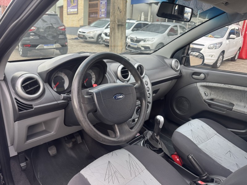 FIESTA 1.6 MPI HATCH 8V FLEX 4P MANUAL - 2010 - DOIS IRMãOS